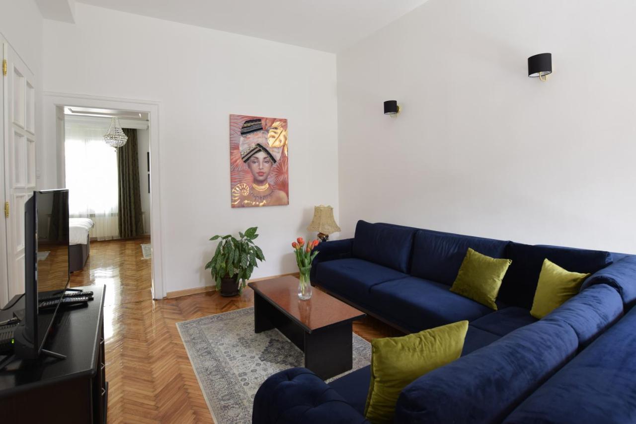 Crown Apartment - Your Most Comfortable Stay Βελιγράδι Εξωτερικό φωτογραφία