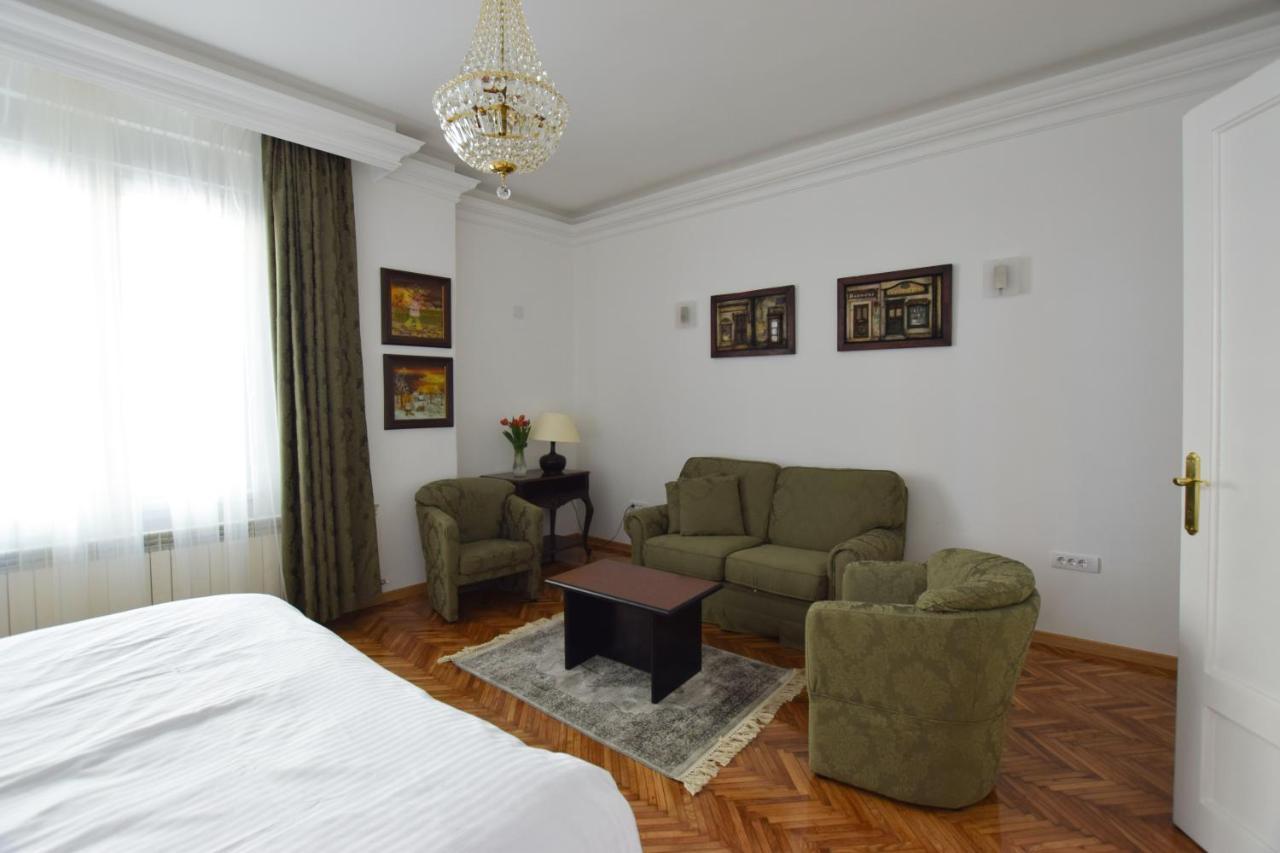 Crown Apartment - Your Most Comfortable Stay Βελιγράδι Εξωτερικό φωτογραφία