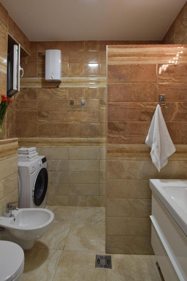 Crown Apartment - Your Most Comfortable Stay Βελιγράδι Εξωτερικό φωτογραφία