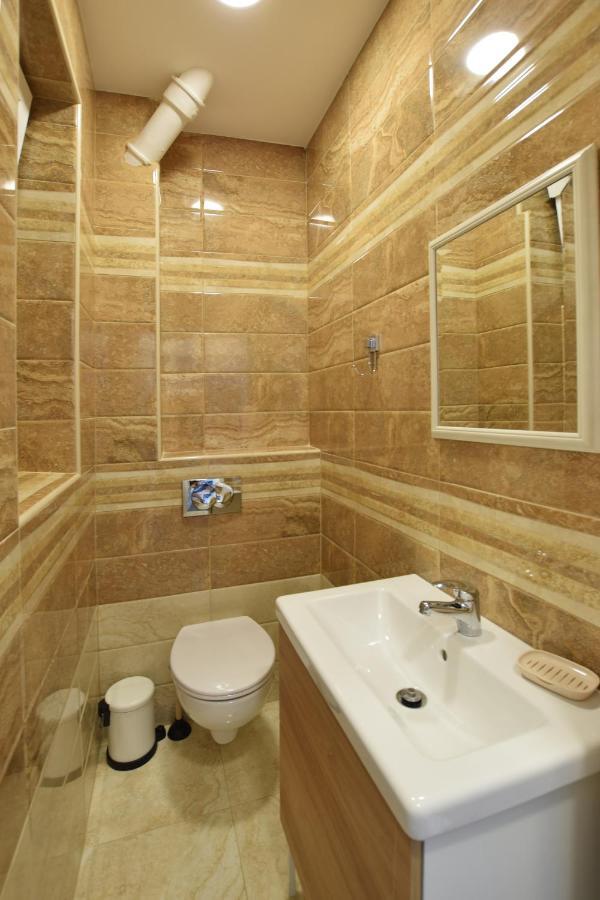 Crown Apartment - Your Most Comfortable Stay Βελιγράδι Εξωτερικό φωτογραφία